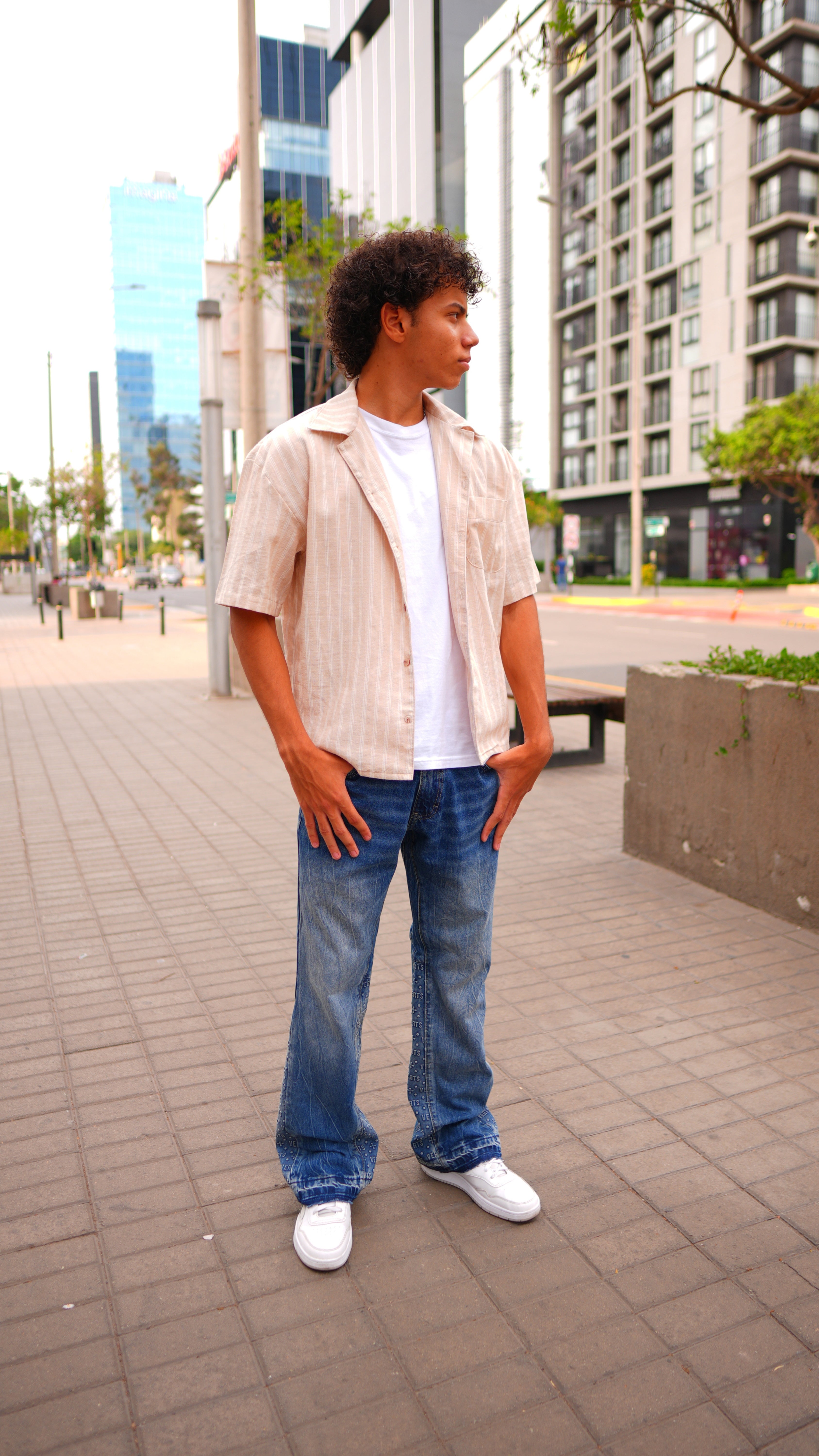 VERTS JEANS - FLARED INDIGO
