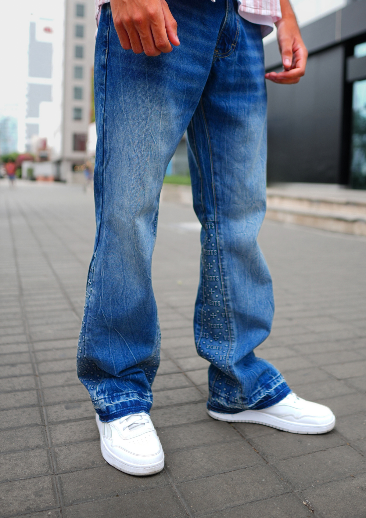 VERTS JEANS - FLARED INDIGO