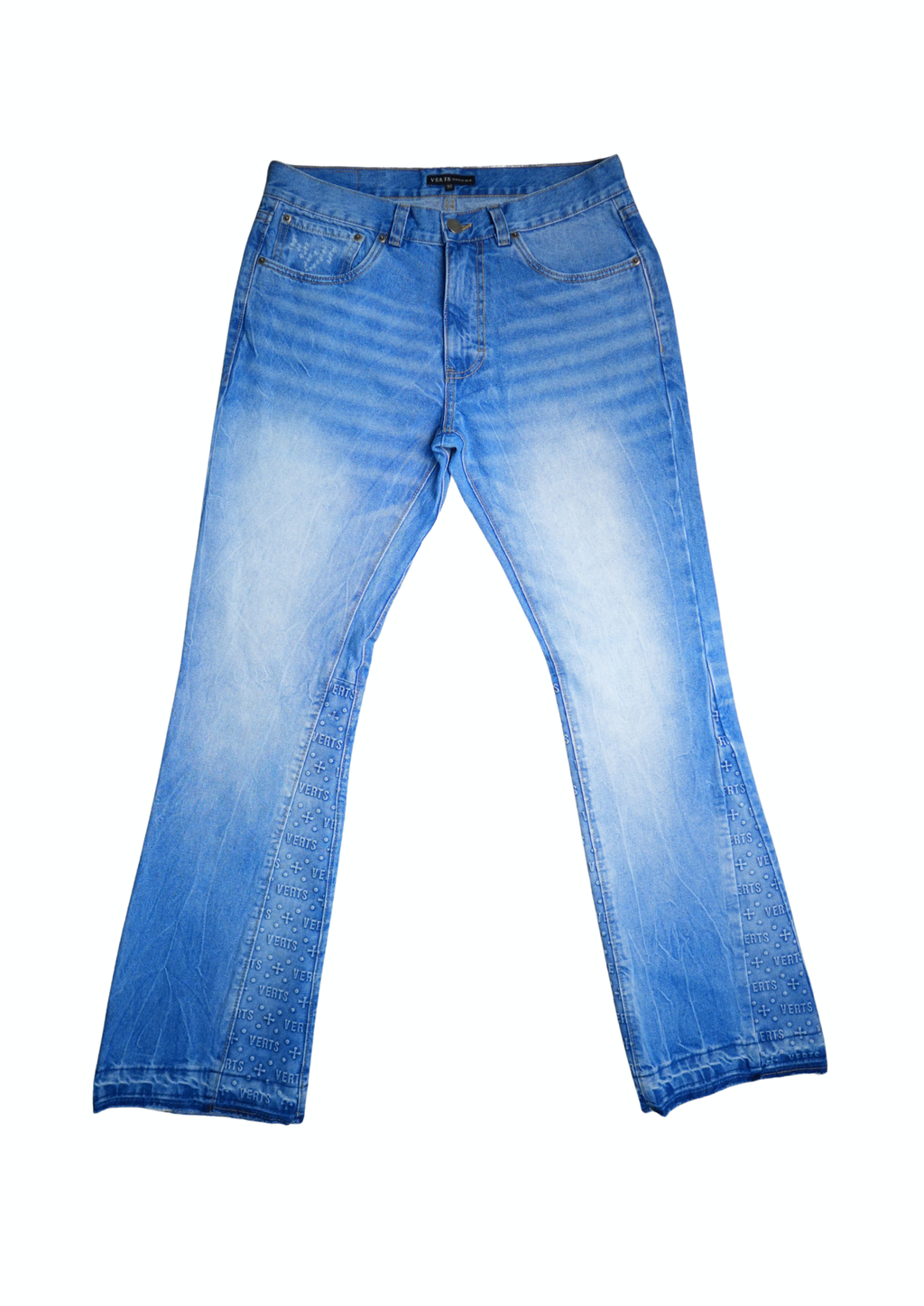 Flared Jeans Sky, Vorderansicht mit geprägtem Relief am unteren Bein