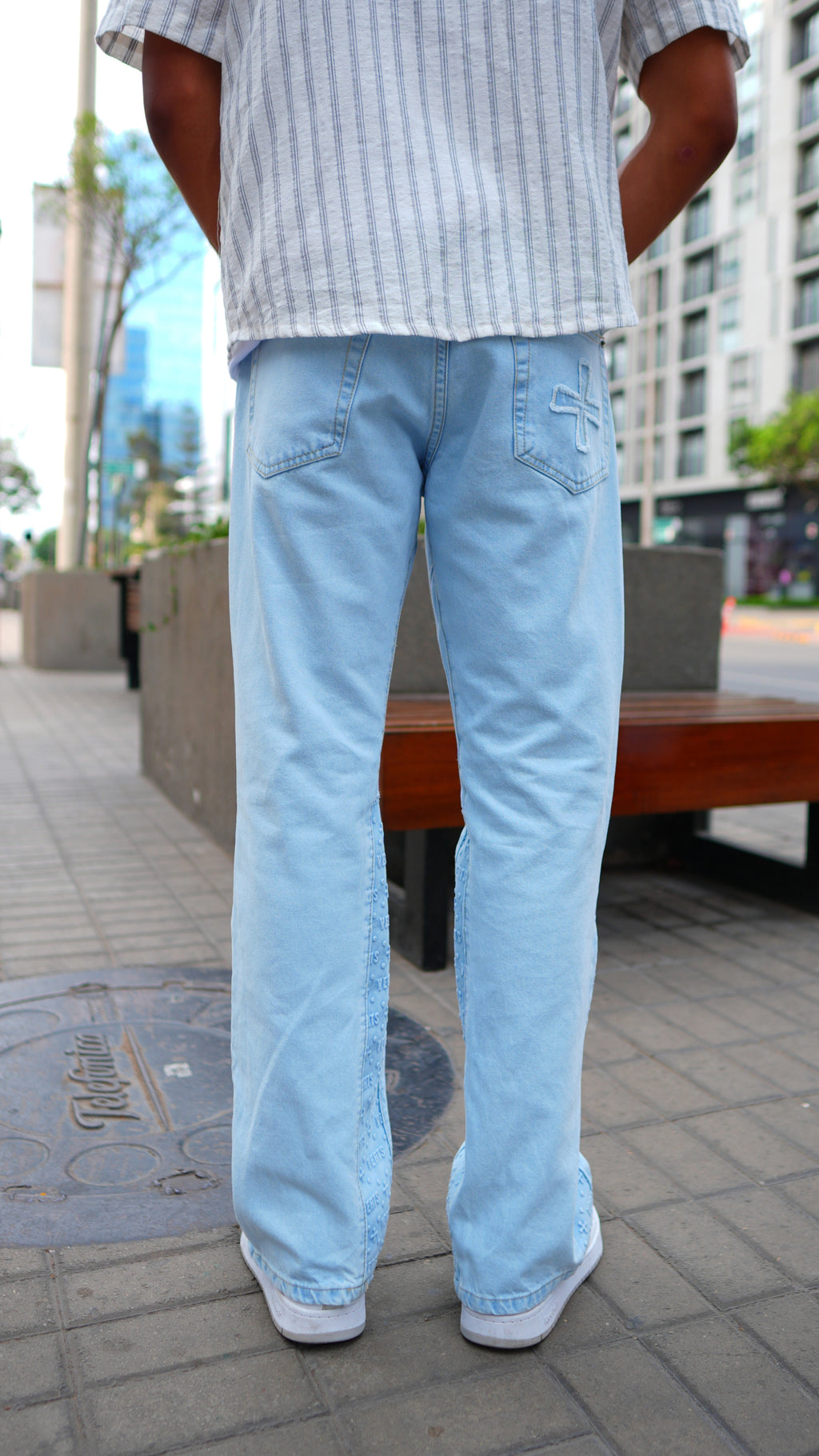 VERTS JEANS - FLARED ICE